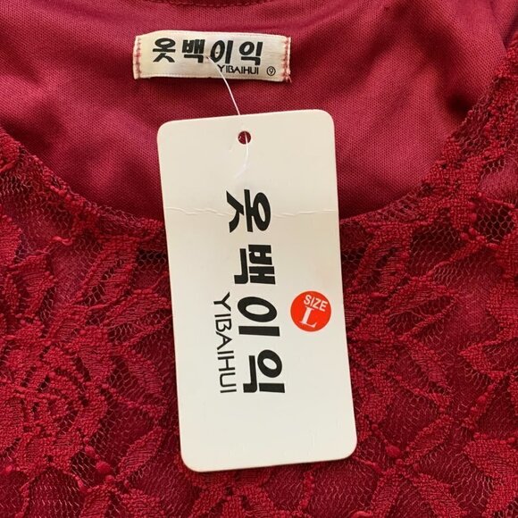 NWT Women's Red Floral Rose Lace Long Sleeve Tunic Top L - Fit More Like S/M 77D - Picture 6 of 6